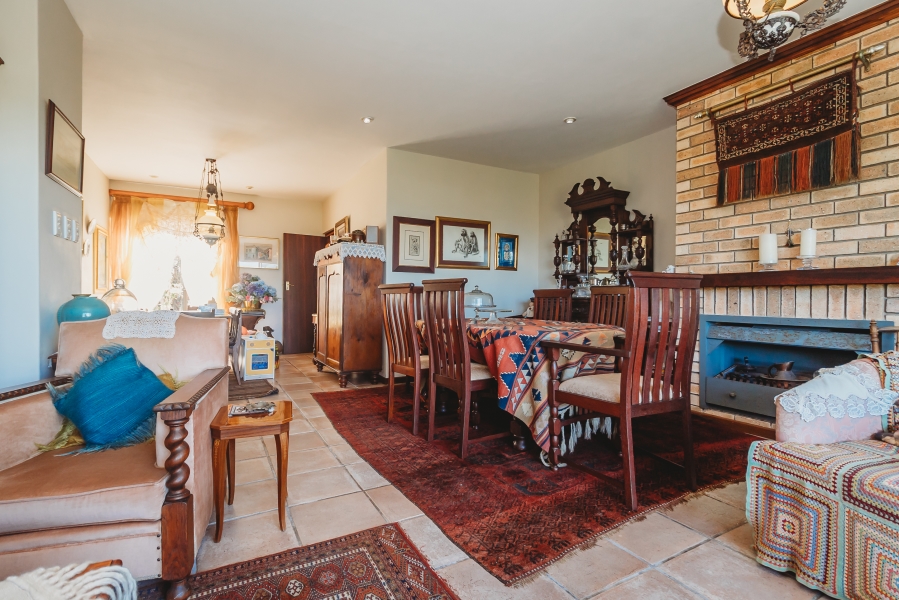 7 Bedroom Property for Sale in Outeniqua Strand Western Cape